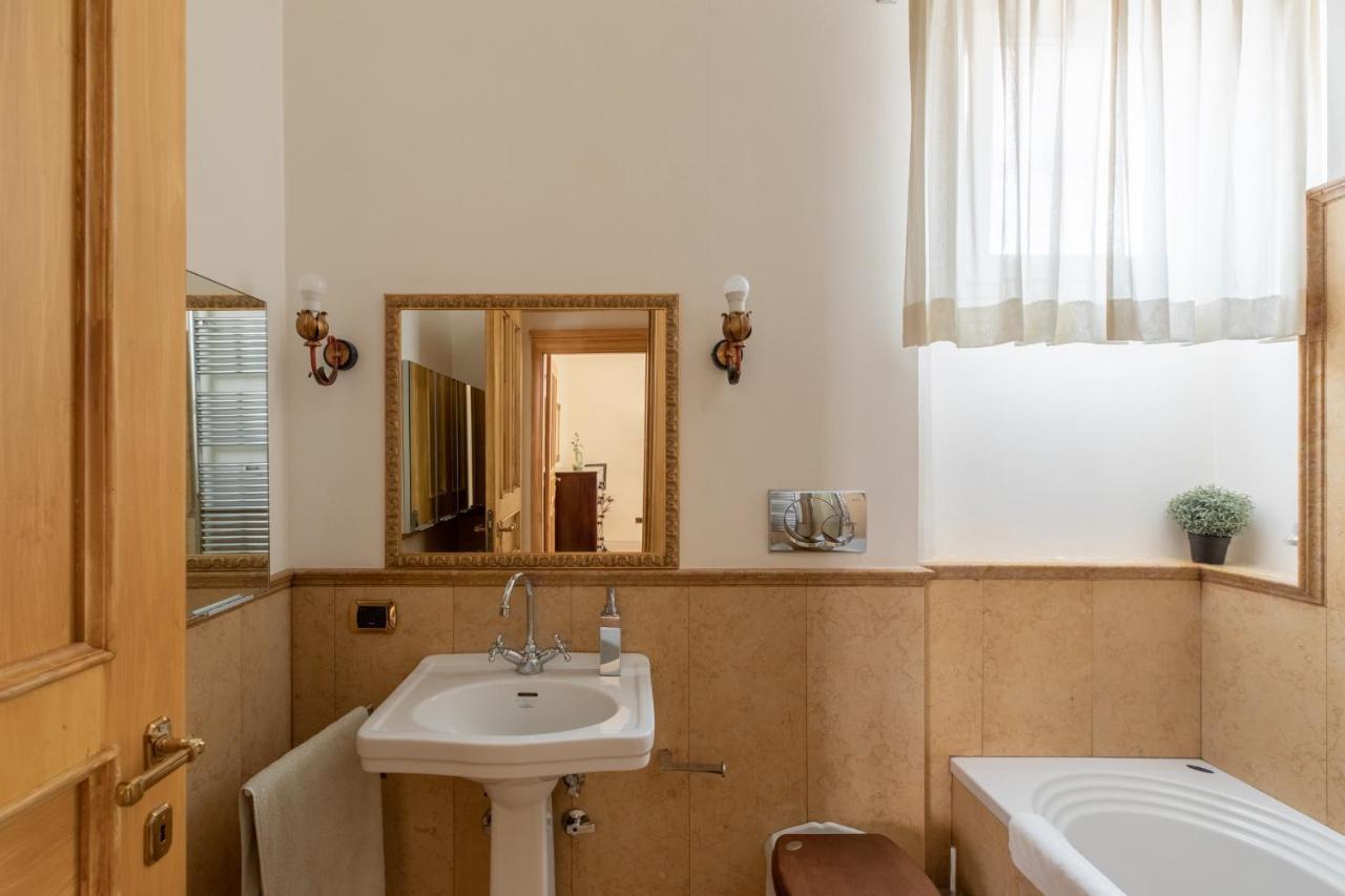 Iflat Elegant And Luxury Apartment Near Pantheon Rom Exteriör bild